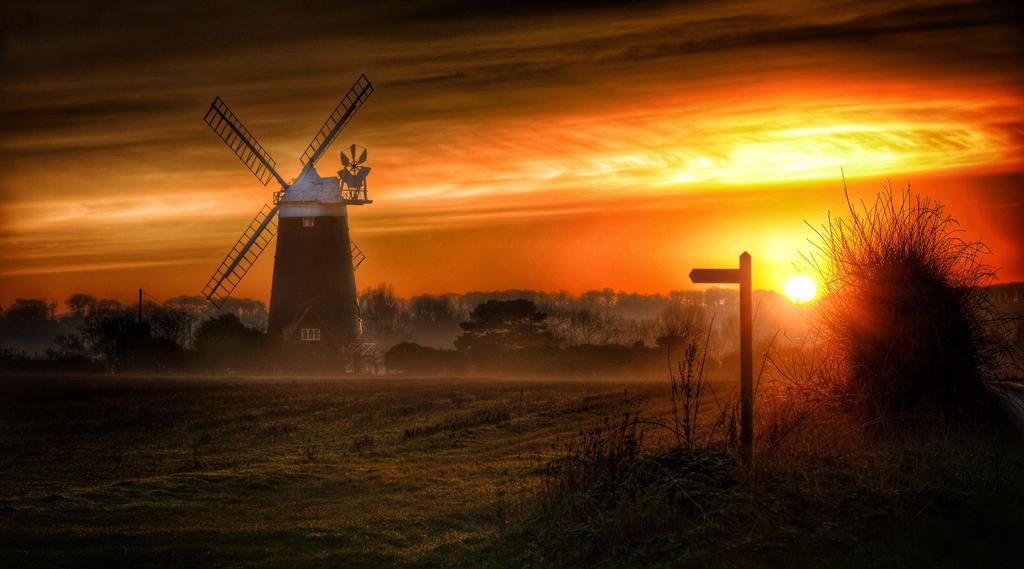 (Autumn) by Gary Pearson Located on the North Norfolk Coast Path, Burnham Overy Straithe Mill, constructed in 1816, is surrounded by the Norton and