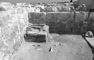 Stanisław Medeksza, Rafał Czerner Portico in the southwestern part of the southern baths and unit 4 Excavations carried out by the SCA for the ARCE EAP site presentation project uncovered this