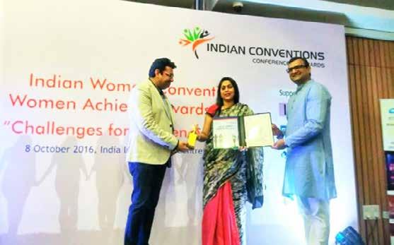 GVK AIRPORTS Suchita Shetty honoured at the Women Achievers Awards 2016 Ms