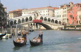 Day 10 Saturday 6 May -Venice At 09:00 the ship will dock in Venice. Today s excursion is included (in the tour price) to Venice.