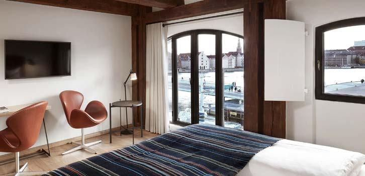 With 4-star elegance and an outstanding location in Nyhavn, this atmospheric hotel provides a stunning view of the harbour. The central location and elegant charm make this hotel quite unique.