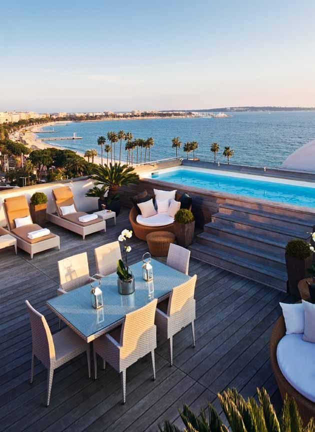 CANNES The sun is generous to Cannes, the legendary town looking out over the infinite blue azure sea and offering many varied moments.