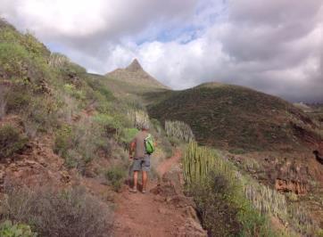 The distinctive conical shape of Roque del Imoque is ahead of you in the middle distance.
