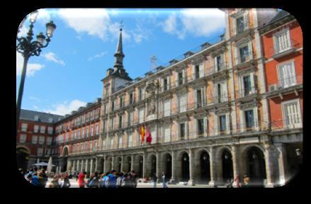 We ll visit the old Madrid the Muslim period to the modern Gran Via and its panoramic views, not to mention the Madrid of the Catholic Monarchs, the splendor of the Golden Age, the Paseo del