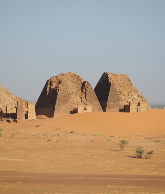 The main economic activity was iron smelting, which was the basis of Meroe success. The necropolis area is the last and is subdivided into three groups of pyramids in the north, south and west.