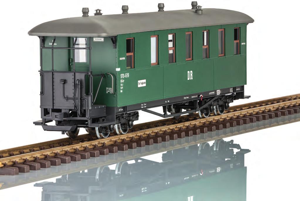 many decades. The two new LGB models are available with two different road numbers. HIGHLIGHTS DR 2nd class passenger car, item no.