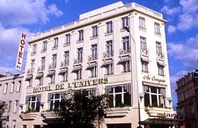 Grand Hotel de l Univers Category 3*** Address : 41 Boulevard Foch, 51100 Reims Single-Double-Twin: From 102 to 112 / night Located opposite the Colbert garden, the Grand Hotel is 2 steps from the