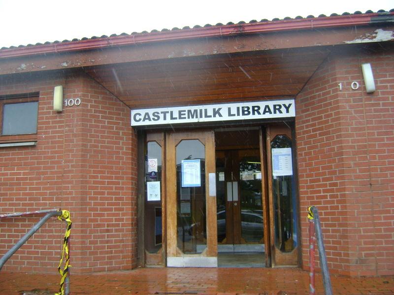 4. Healthcare & Community Facilities Castlemilk Health Centre 71 Dougrie Drive, Castlemilk Glasgow, G49 9AW Tel: 0141 531 8585 5.