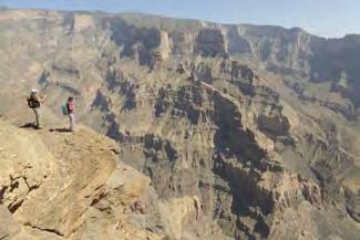 The Balcony Walk : Hike above the Grand Canyon 1h-4h A wonderful hike along an old
