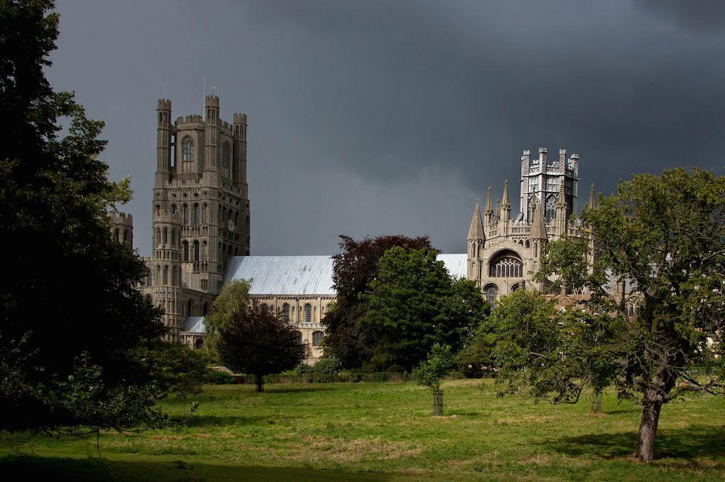 11. Ely Cathedral When Ely Cathedral was built, the town around it was just a small settlement. The cathedral itself has it s origins in 672 AD, when St. Etheldreda built an abbey church.