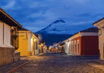 Day 1. Welcome to Guatemala & Transfer a la Antigua - Antigua is among the world s best conserved colonial cities in the Americas and UNESCO site.