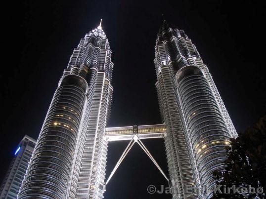 MALAYSIA: Kuala Lumpur Heritage Walk Location: Port Klang Malaysia Cruise Company: Azamara Cruises Tour Duration: 8 hours Tour