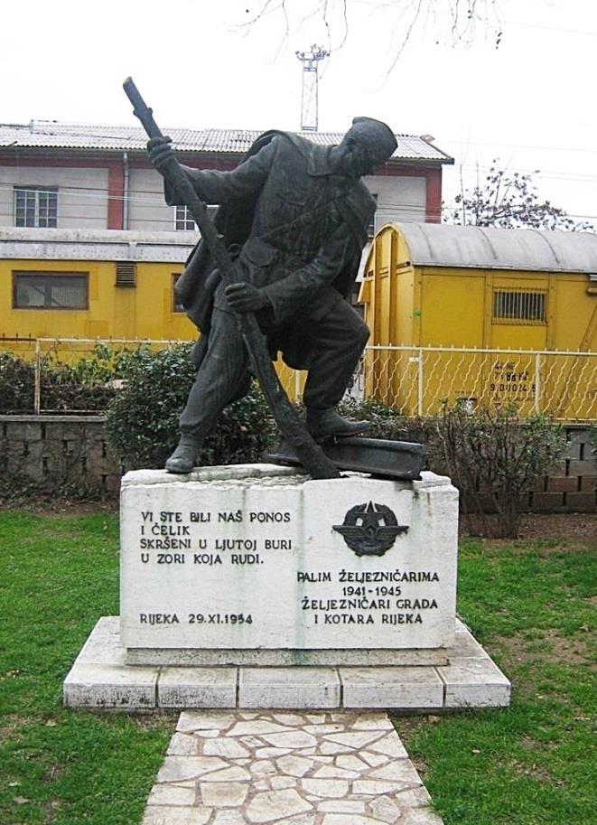 Matkovićev spomenik palim željezničarima podignut je 1954. godine. Prvotni smješten spomenika bio je ispred željezničkog kolodvora, kasnije je premješten pored Kluba željezničara Rijeke.