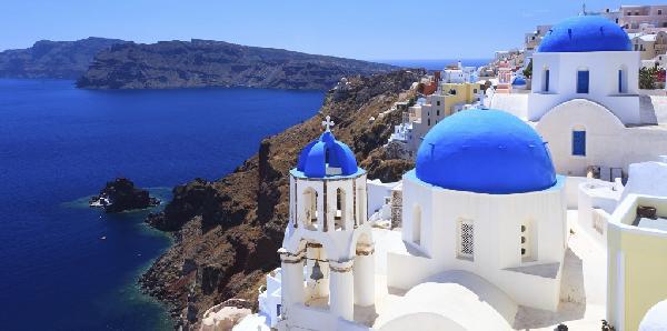 A wonderful 12 day tour of Greece and the Greek Islands, including a three day cruise to the Greek islands of Mykonos, Patmos, Crete and Santorini and the incredible