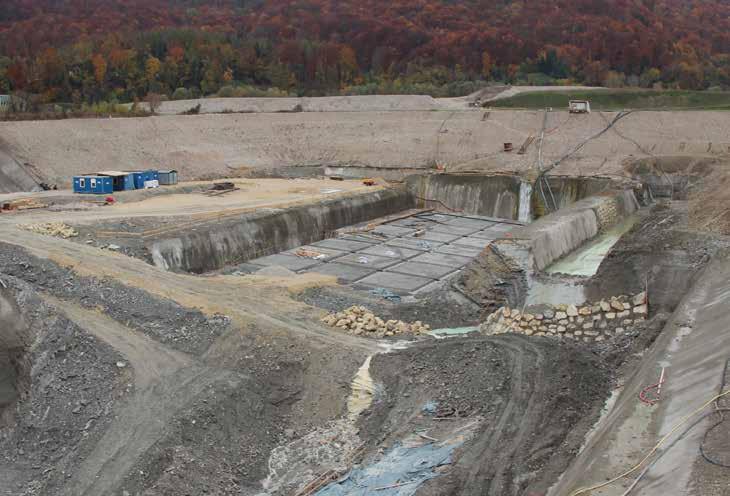 Ponovna porast vodostaja reke Save V letu 2014 se v družbi HESS srečujejo s povečano hidrologijo reke Save, ki jim omogoča večjo proizvodnjo, zaradi večkratnih visokih pretokov pa tudi kar nekaj