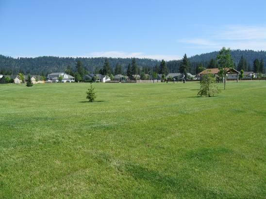 0 acres City of Coeur d Alene YES Basketball, volleyball, playgrounds, pavilion, horseshoes.