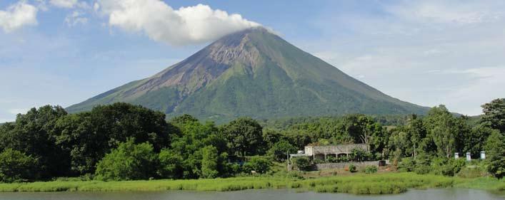 Nicaragua Detailed Itinerary Aug 23/17 The small Central American country of Nicaragua has gone from being a country at war to one of Latin America s travel gems.