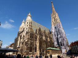exclusive tour that afternoon. In the early evening we will leave Vienna and cruise through dinner en route to our final destination, Budapest.