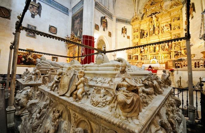 P á g i n a 8 Tomb of the Catholic Kings The Catholic Kings was the name the married couple of Ferdinand II of Aragón and Isabel I of Castilla received, sovereigns of the Crown of Castilla