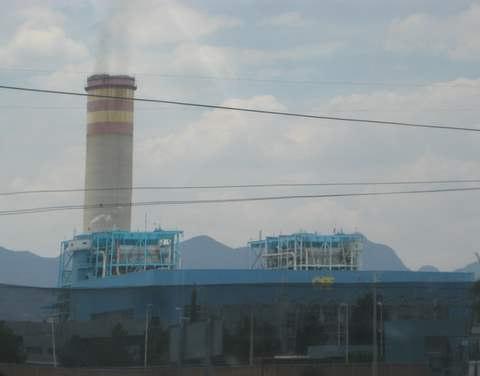 180.0 2:14 pm Large CFE power plant on left side of road. This is where the road reverts back to good 3 or 4 lane. 192.