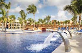 International Airport, 12 miles south of Playa del Carmen and 21 miles north of the archaeological site of Tulum, parks and natural reserves Totally brand new, spacious, well equipped and attractive