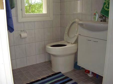 Погледнете за повеќе информации во детали, во модул Б5. 2.2. Полски тоалет Може да знаете за традиционалните, полски тоалети, кои не употребуваат никаква вода за испирање.