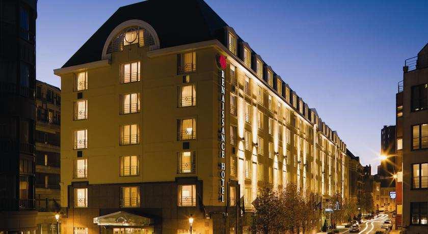 Business Case 5 Acquisition of the Marriott Renaissance and Executive Apts in Brussels (Belgium) October 2015 Asset Description 4-star hotel and 4-star Aparthotel adjacent to each other in Brussels