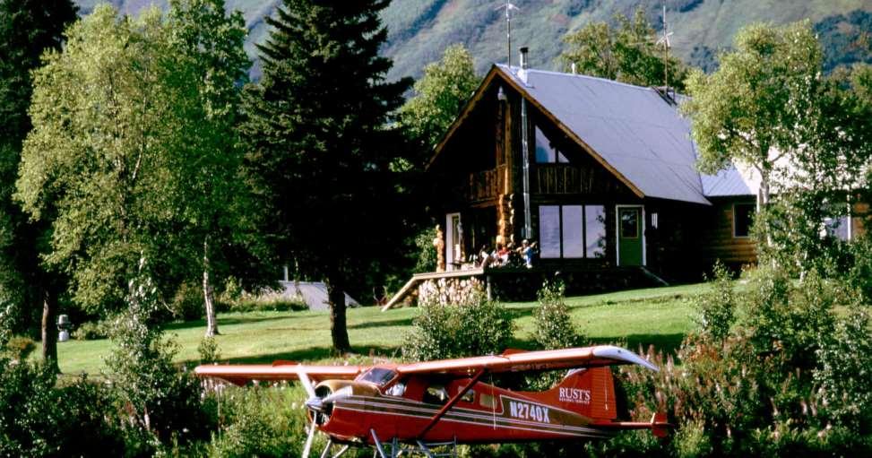 Located nearly 200 miles northwest of Anchorage, on the route of the world famous Iditarod dog sled race, Carl and Kirsten Dixon s remote log lodge sits on 15 acres overlooking Finger Lake and the