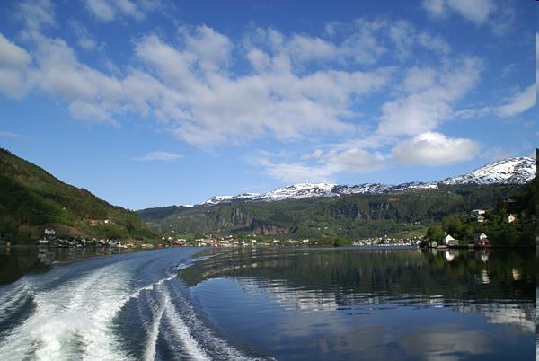 Day 2: The Fjords await you. Cruise around Sula Island and into Hjørundfjord towards Øye where the famous Union hotel is located.