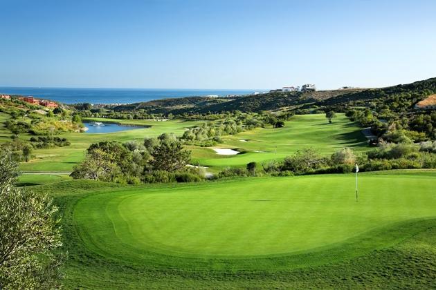World Championship golf course Finca Cortesin boasts a magnificent par 72, 18-hole golf course by one of the world s leading golf course architects, Cabell Robinson.