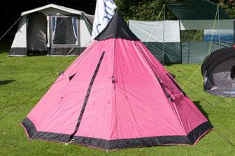 Festival Tents MONO TEPEE 200 Pitching: : Flysheet: : Inner Tent: Simple and quick to erect single poled tepee