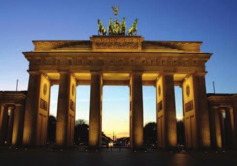 V njej se čudovito prepletajo priče znamenite in bogate preteklosti Brandenburška vrata, Charly point, nekdanji uradni prehod skozi Berlinski zid vrata, ki so povezovala zahod in vzhod, grad