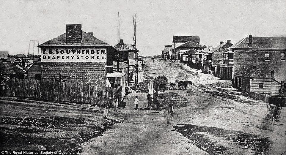 Queen and Edward Streets intersection towards the river and North Quay, 1860: The tall building on the right at the top of the rise was constructed in 1827-28 as the