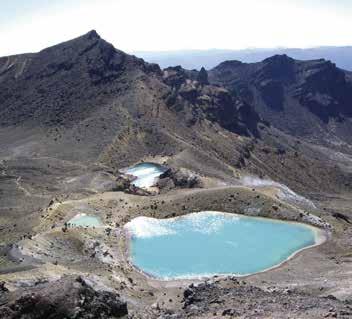 1 PERIENC EX NORTH ISLAND Pacific Ocean 3 WELLINGTON 4 5 SOUTH ISLAND Hike the Tongariro Crossing The Tongariro Crossing is renowned as one of the world s finest day walks and, although steep in