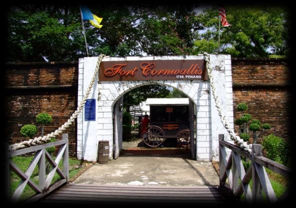 It is worth to note that Penang has one of the largest Colonial Buildings in Southeast Asia. Tours includes a stop at Fort Cornwallis, built in 1808.