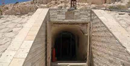 During the World War II, German commander Erwin Rommel used this cave in Matrouh as a command Center for Military Operations, which was also used in the Roman period as a grain store.