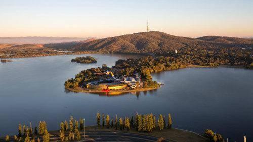 Mount Ainslie, View Walter Burley griffin s vision for the city with an extensive across from the top of Mount Ainslie.