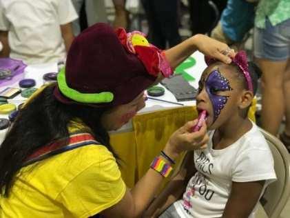 Expo Family Expo highlighted October 21 Diario las Americas Reach: 146,000 Derroche de alegría en la Feria Expo de la Familia en
