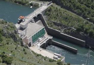 4.2. Hidroelektrane u svijetu Hidroelektrane proizvode oko 24% ukupne svjetske električne energije i pri tome opskbljuju više od milijardu stanovnika električnom
