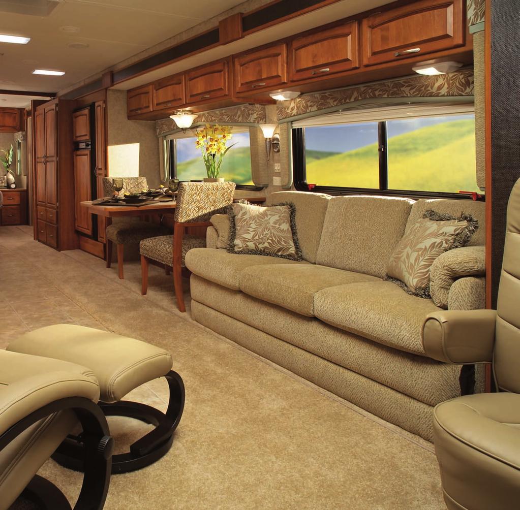 WORLD-CLASS LUXURY. The 2008 Simba focuses on luxury, comfort and choice, with an impressive lineup of eight floorplans.