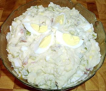 Potato Salad Makes: a large bowl serving 12-20 people Ingredients 3 ½ lbs potatoes peeled INGREDIENTS 1 ½ cups Mayonnaise 12 cups cubed cooked potatoes (about 2 ½ lbs.