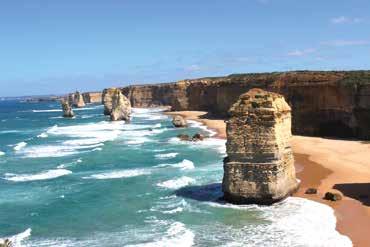3 DAYS / 2 NIGHTS GREAT OCEAN ROAD EXPRESS Melbourne to Adelaide BAROSSA ADELAIDE MURRAY BRIDGE Limestone Coast ROBE SOUTH A U S T R A L I A Grampians National Park Alternate Route HALLS GAP