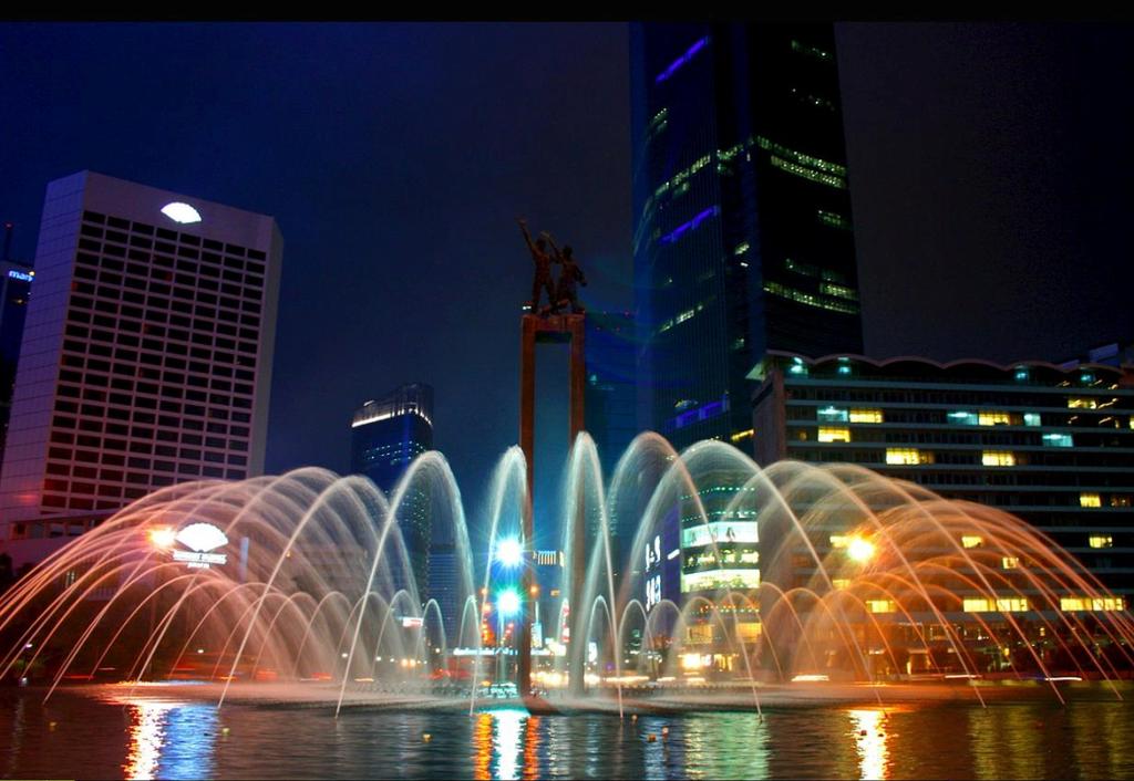 Itinerary Explore Jakarta - 2 3 nights 4 days Day 1: Arrive Jakarta Arrive Jakarta airport Half day city tour of Jakarta Welcome dinner at the local restaurant Transfer to your hotel and check in.
