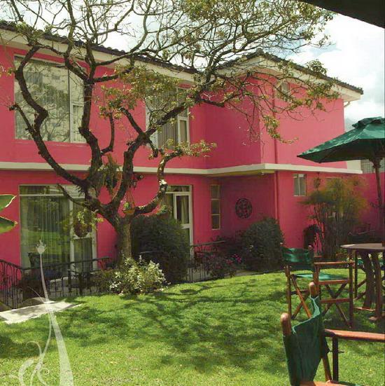 This luxury Ecuador vacation accommodation is located in the fashionable residential neighborhood of "La Floresta", a quiet, forested area in the northern sector of the city a close to restaurants,