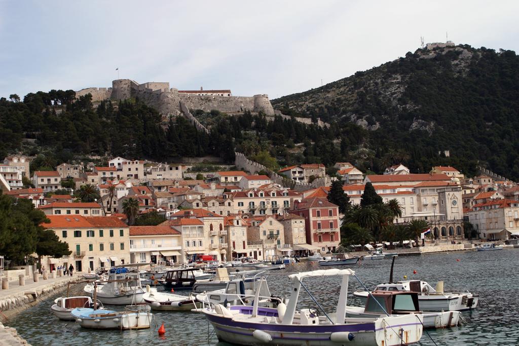 com CST Permit #2057026-40 Historic Villages of the Adriatic, 12 days Slovenia and Croatia May 21-31 and August 30-September 9, 2018 Hvar Island, Croatia Slovenia May 21/Aug 30 Arrival Ljubljana,