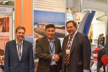 PARTNERSHIP WITH TURBO-TECHNIK INKED N-KOM recently signed an agreement with leading German service provider Turbo-Technik at the marine industry s biggest gathering this year Nor Shipping in Oslo.