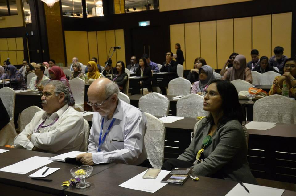 20 SCIENTIFIC MEETING/SEMINARS /WORKSHOP 2013 6 th Malaysian International Seminar on Antarctica (MISA6) The MISA6 was held in Penang from 8-9