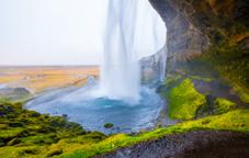 These two tours are real adventures, including highlights such as the famous Geysir hot spring area, beautiful waterfalls, and much more.