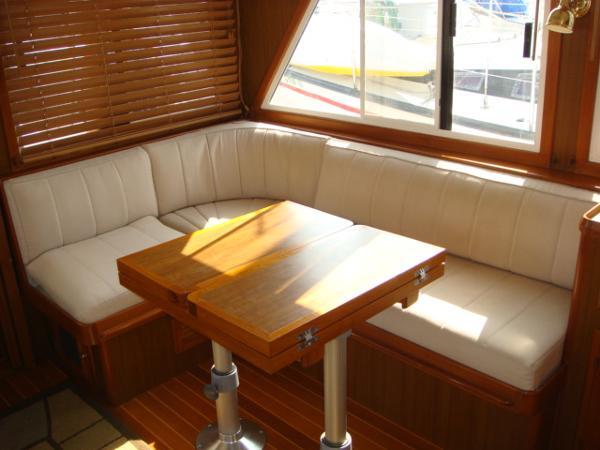 seating photo2  galley 