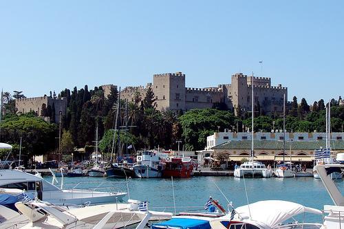 Welcome to Rhodes,a large and diverse island which offers something for everyone.